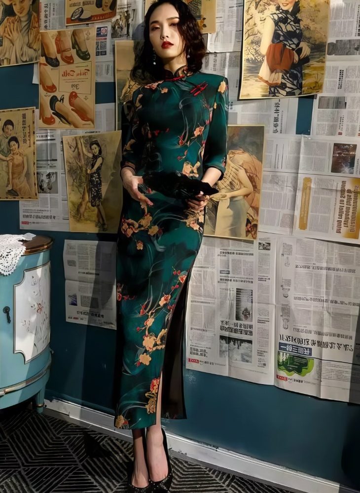 Qipao Largo con Motivos Florales Estilo Shanghai Vintage Mangas Cortas y Cuello Mandarin